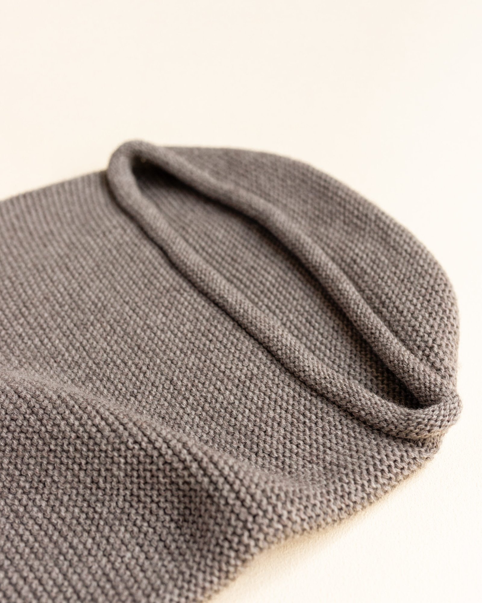 gallery image Hvid Cocoon | Otter