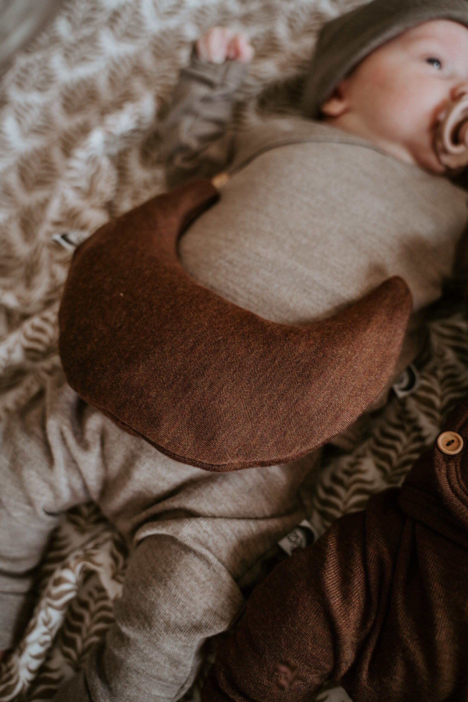 Warmtemaantje Merinowol Brown