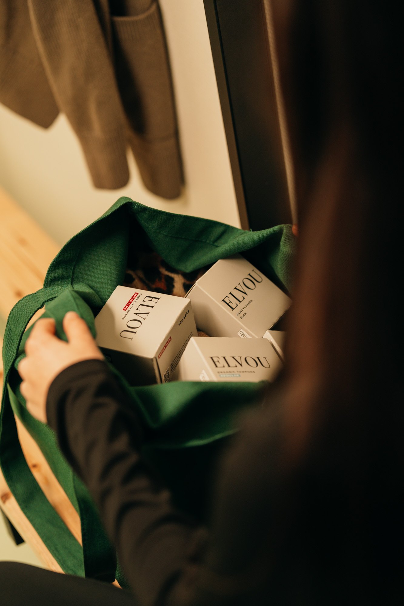 Elvou - Maandverband