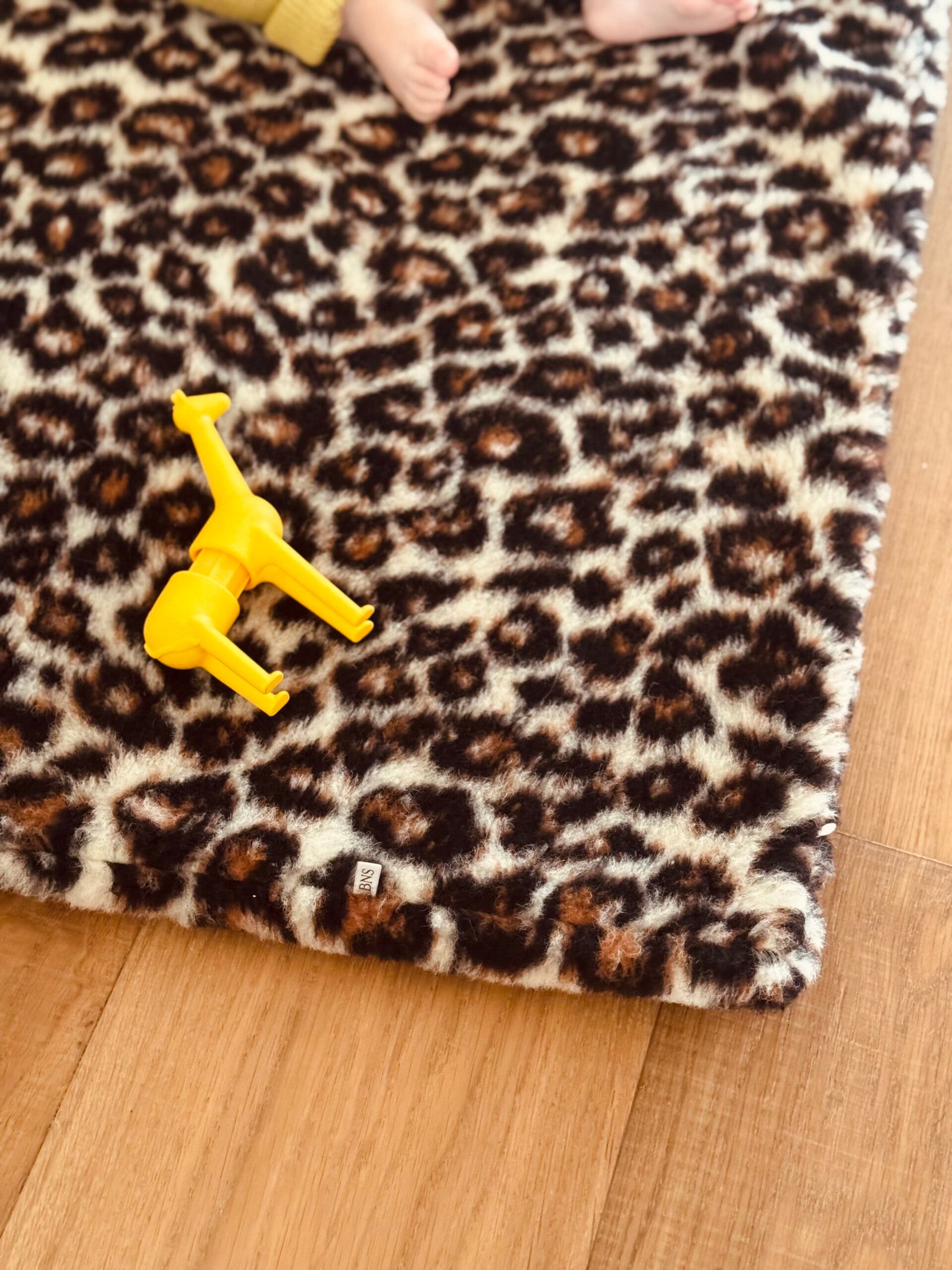 gallery image Wollen Speelkleed Leopardprint