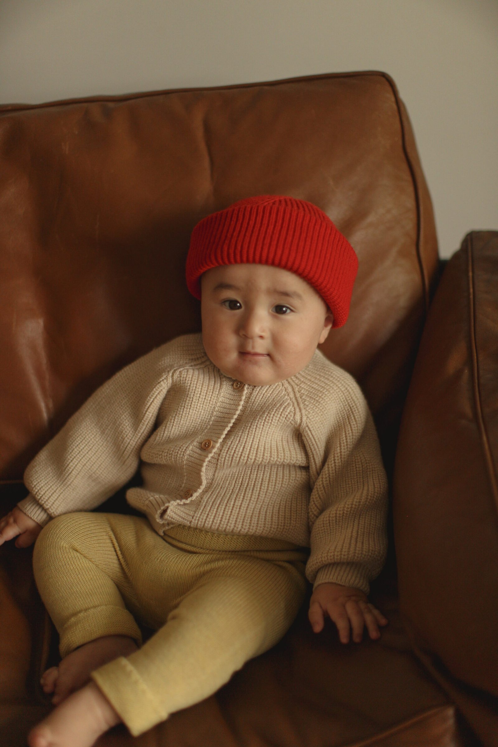 gallery image Hvid Beanie Fonzie Red