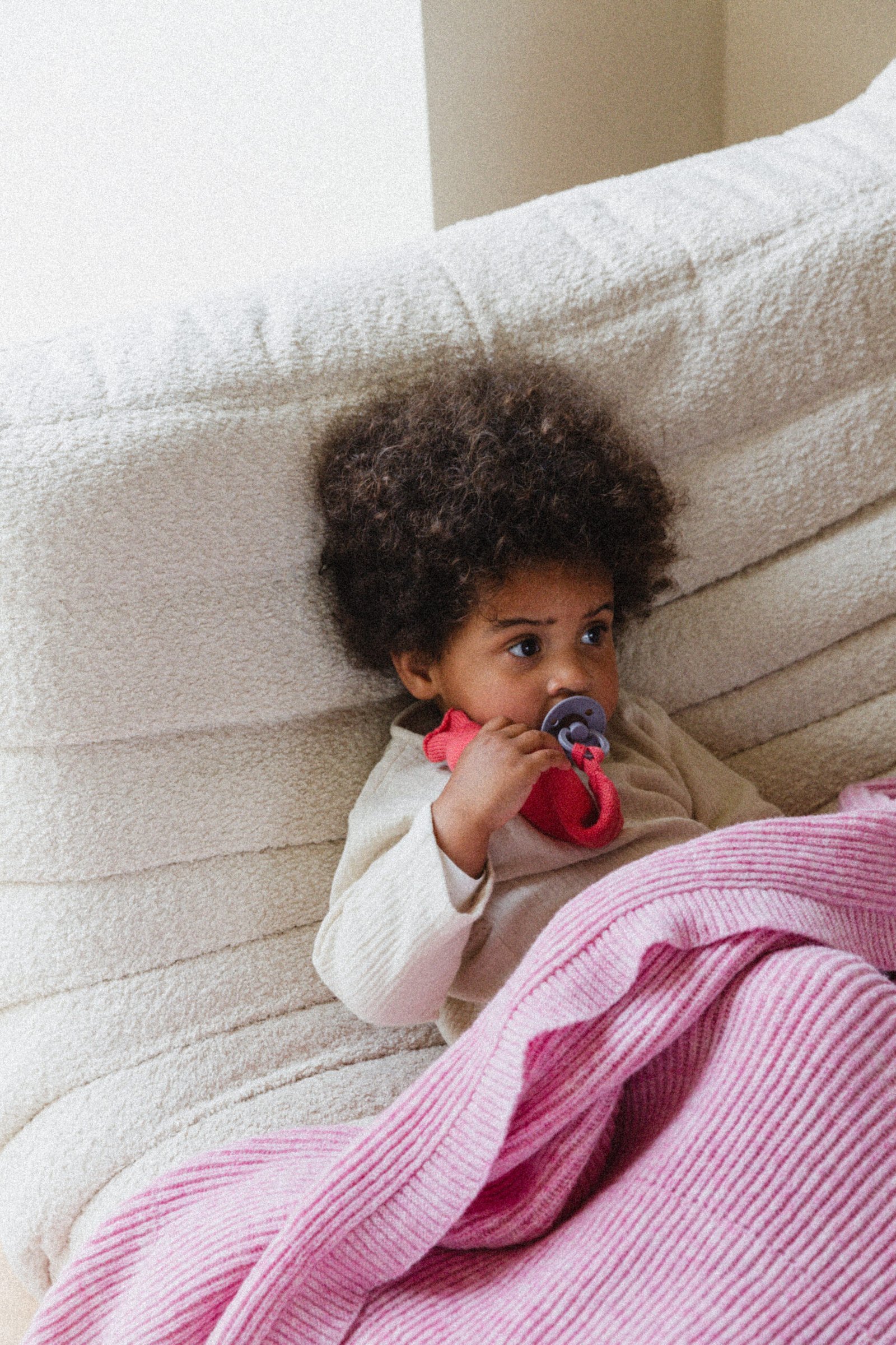gallery image Hvid Blanket Gaston Cotton Candy