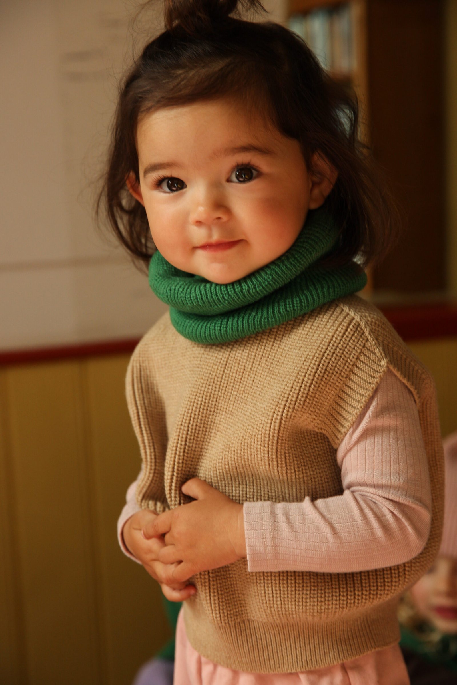 gallery image Hvid Tube Scarf Gigi Grass