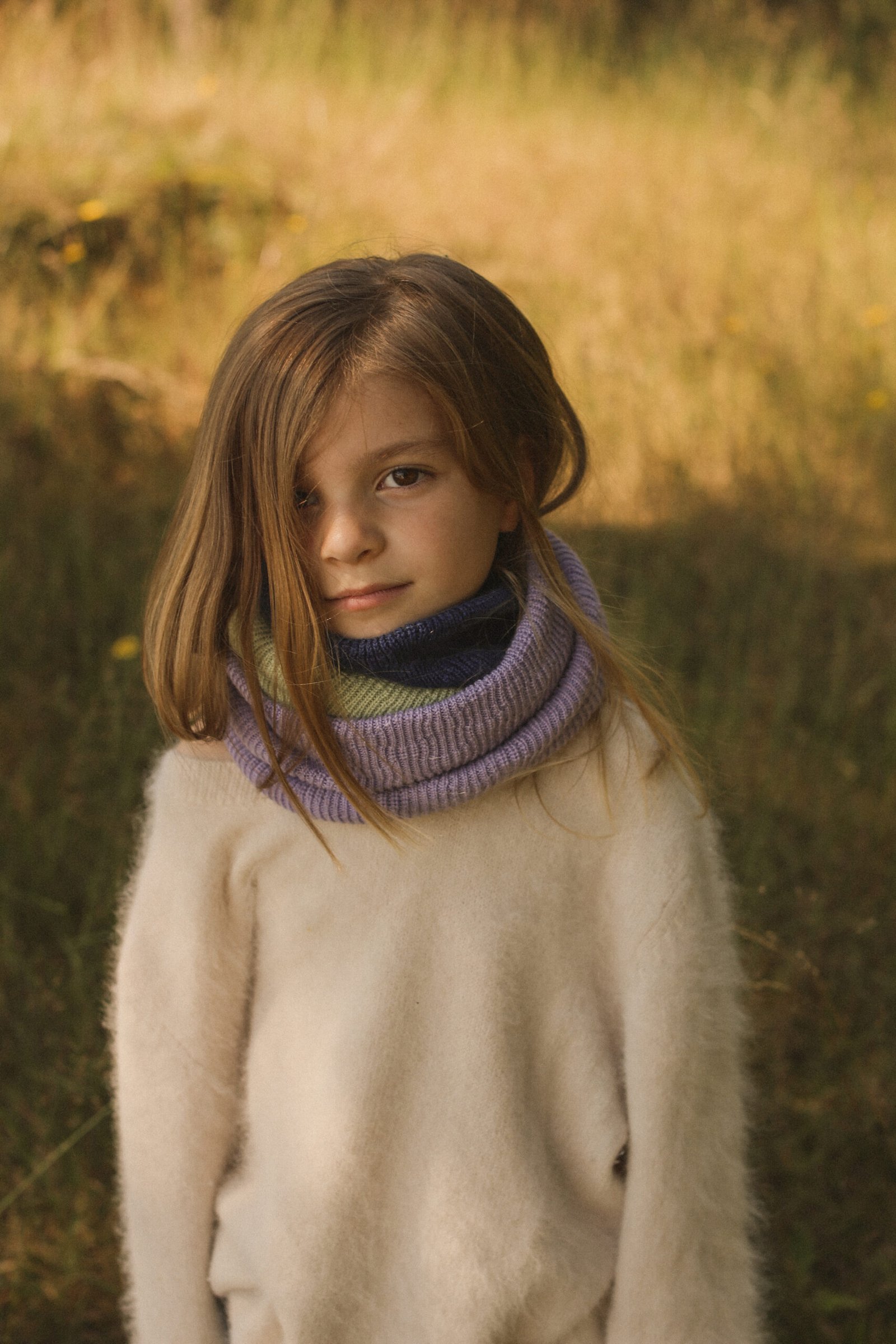 gallery image Hvid Tube Scarf Gigi Lillac