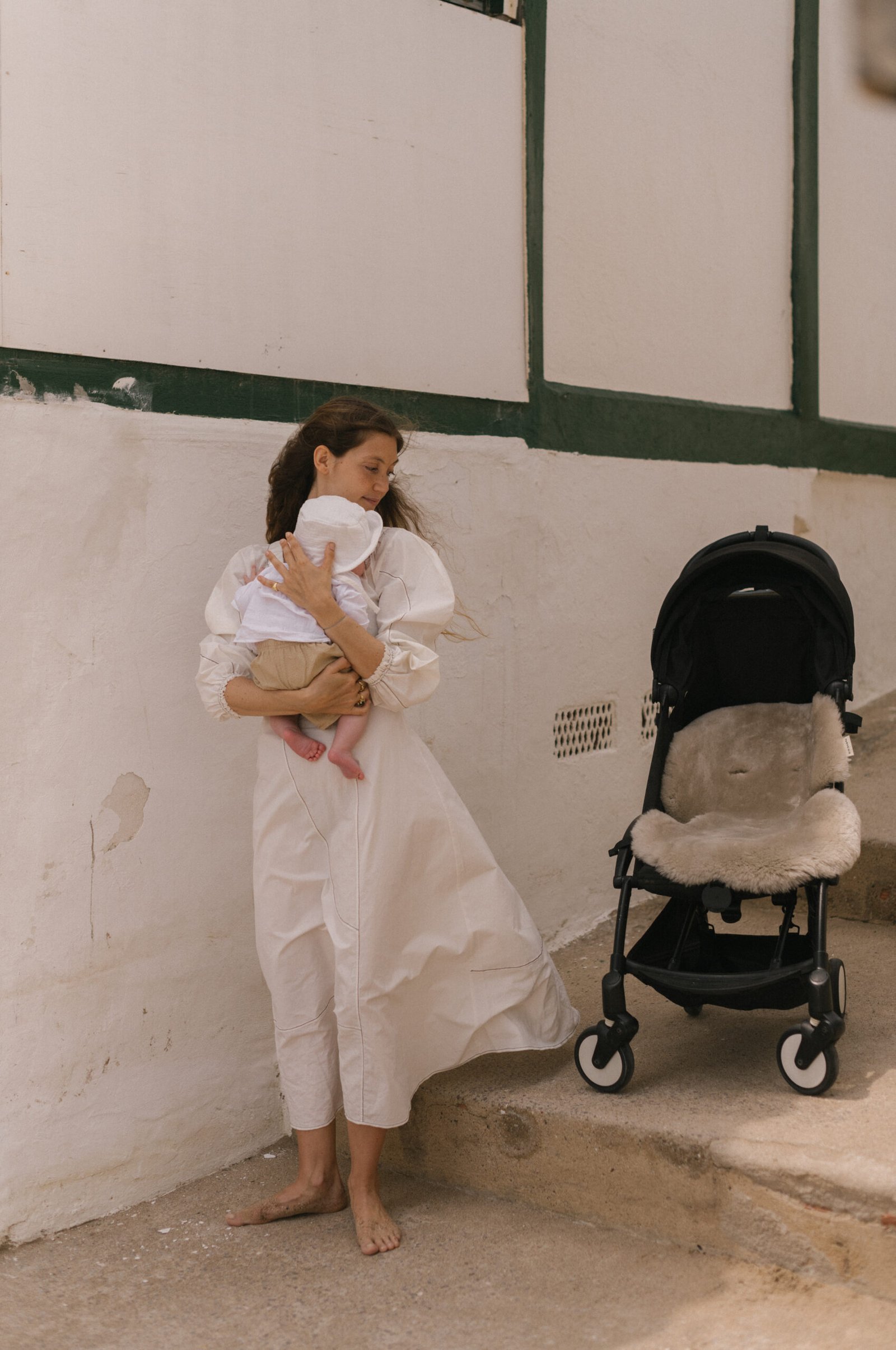 gallery image BINIBAMBA Toast Snuggler®  Luxe schapenvacht buggy inleg